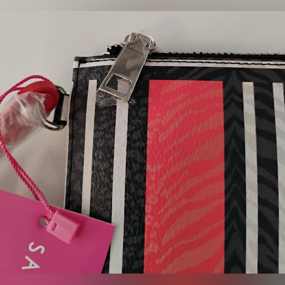 NWT Sassy Jones Red Clutch w/Tassel - Red Zanzibar - Picture 9 of 11